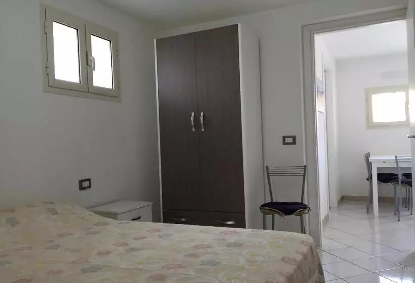 Hotelli Holiday Affittacamere