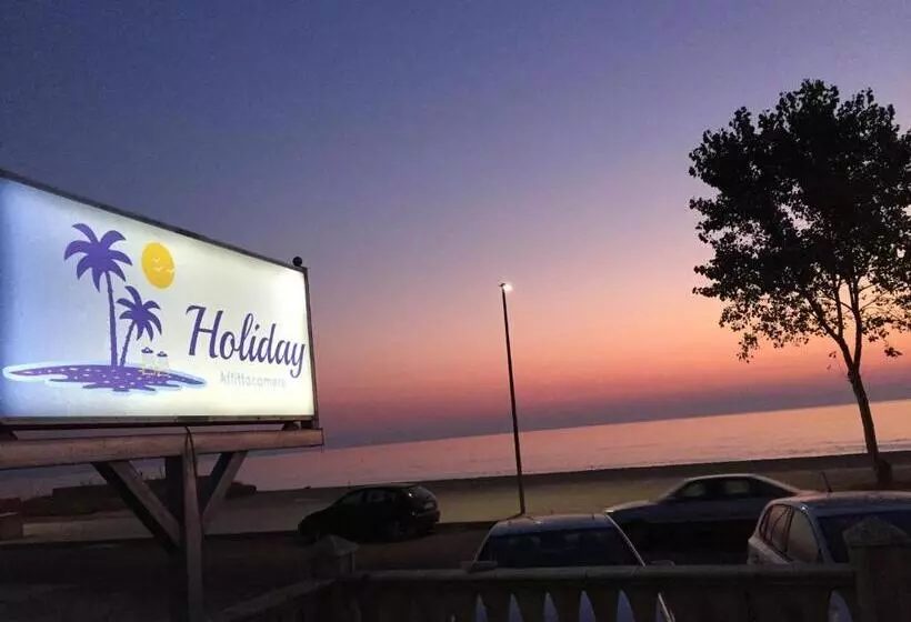 Hotelli Holiday Affittacamere