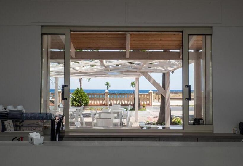 호텔 Holiday Affittacamere