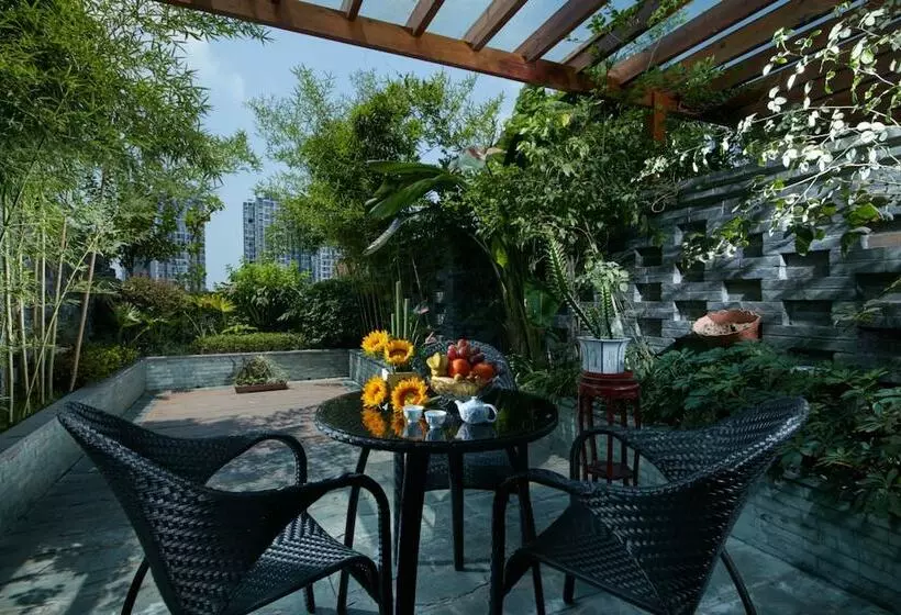 ホテル Hualuxe Leshan, An Ihg