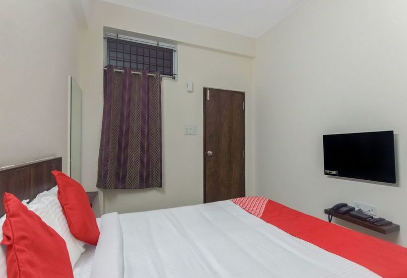 Hotel Oyo 12347 Mv Residency