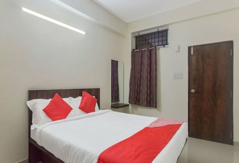 Отель Oyo 12347 Mv Residency