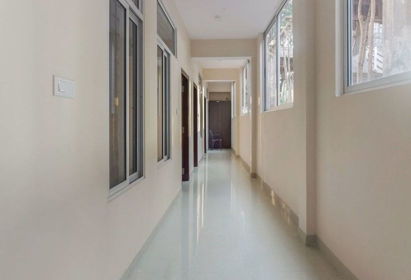 Отель Oyo 12347 Mv Residency