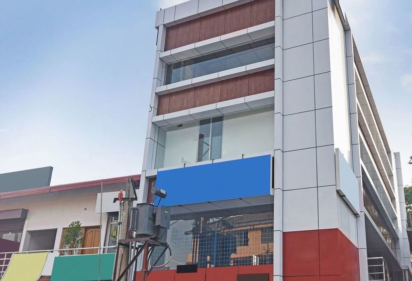 Отель Oyo 12347 Mv Residency