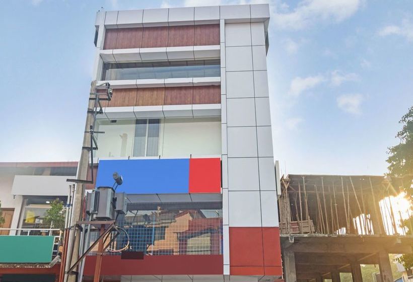 호텔 Oyo 12347 Mv Residency