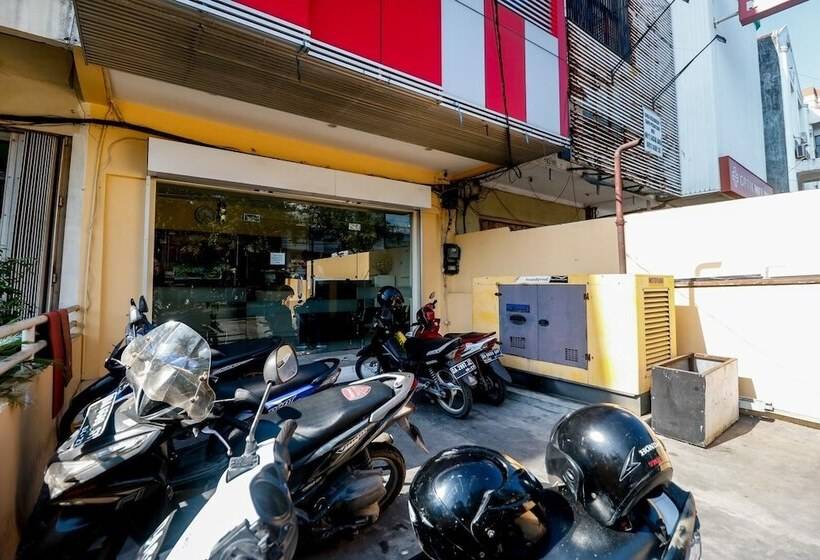 בית מלון כפרי Reddoorz Near Pasar Tarapung Siring Banjarmasin