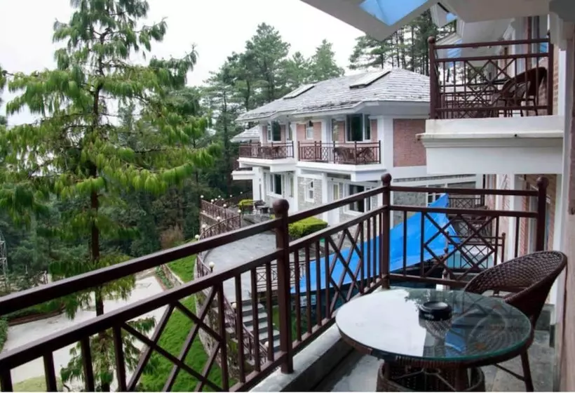 هتل Serene Resort