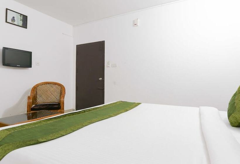 בית מלון כפרי Treebo Hummingbird Nest