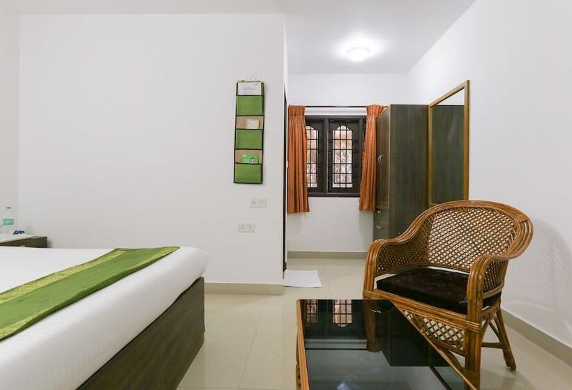 בית מלון כפרי Treebo Hummingbird Nest