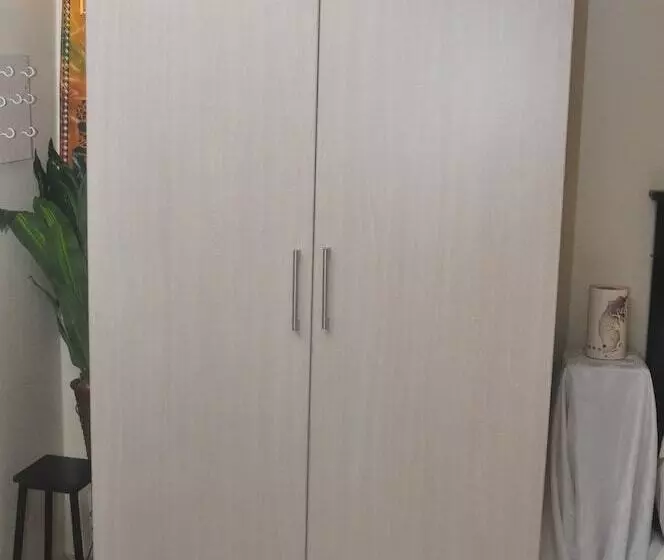 پانسیون Mpofu Guest House