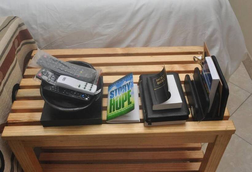 پانسیون Mpofu Guest House