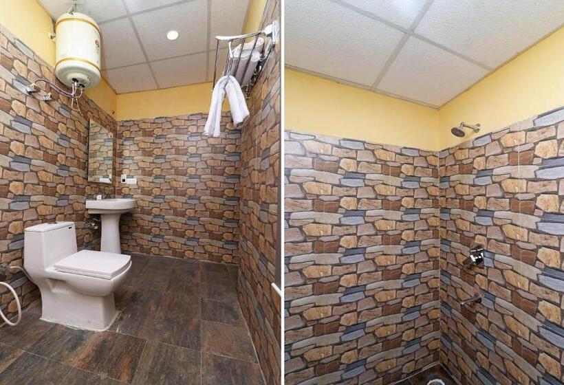 بنسيون Capital O Nandini Homestay