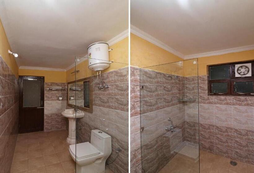 بنسيون Capital O Nandini Homestay