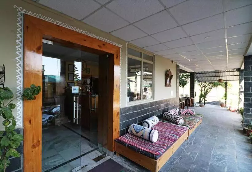 ペンション Capital O Nandini Homestay