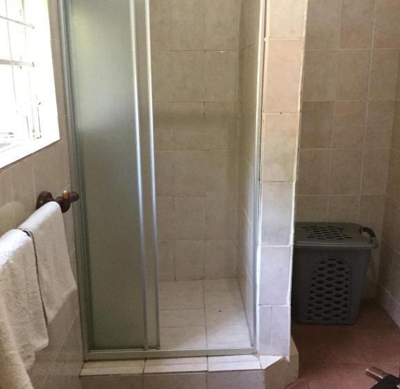 پانسیون Tabonina Guesthouse