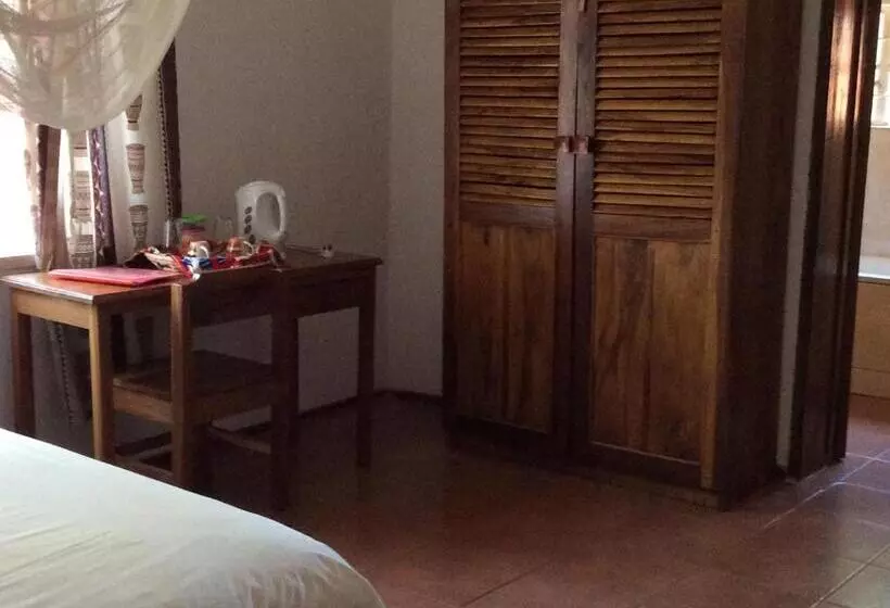 پانسیون Tabonina Guesthouse