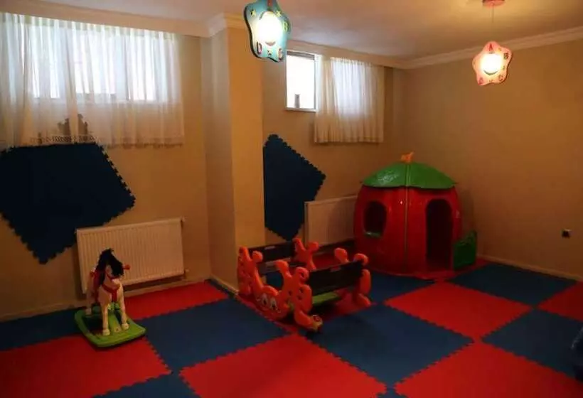 Sarikamis Kar Otel