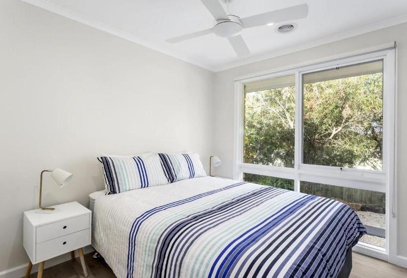 Serenity On Tarakan   Quiet Location Near Bay