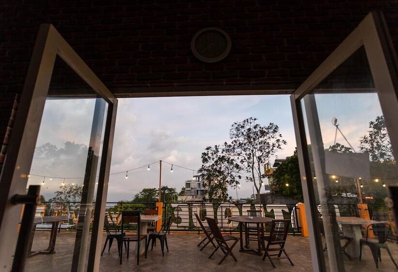 Bed and Breakfast Batuque Town Villa 2