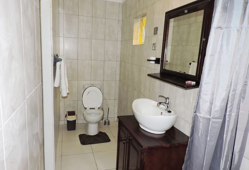 Café Zambezi House Of Africa Hostel