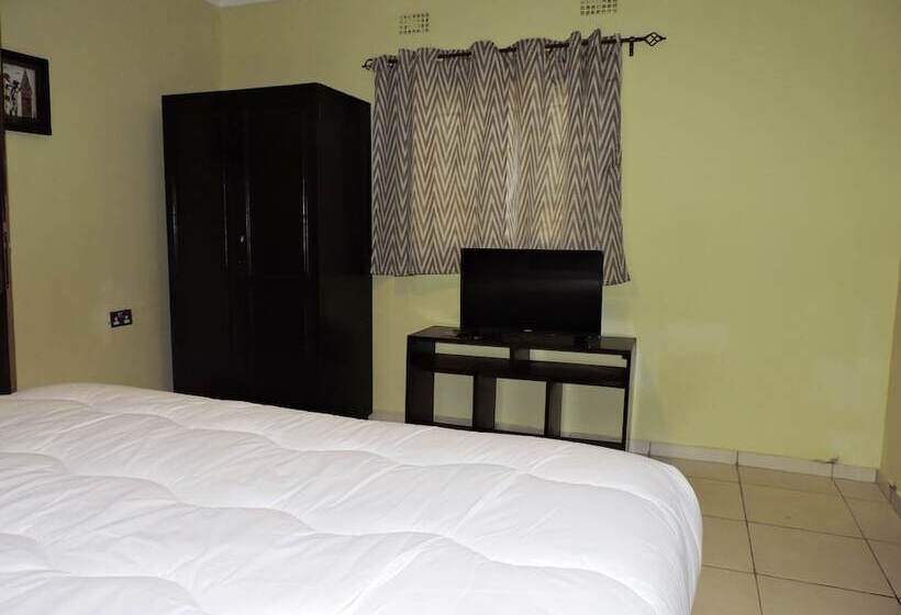 Café Zambezi House Of Africa Hostel