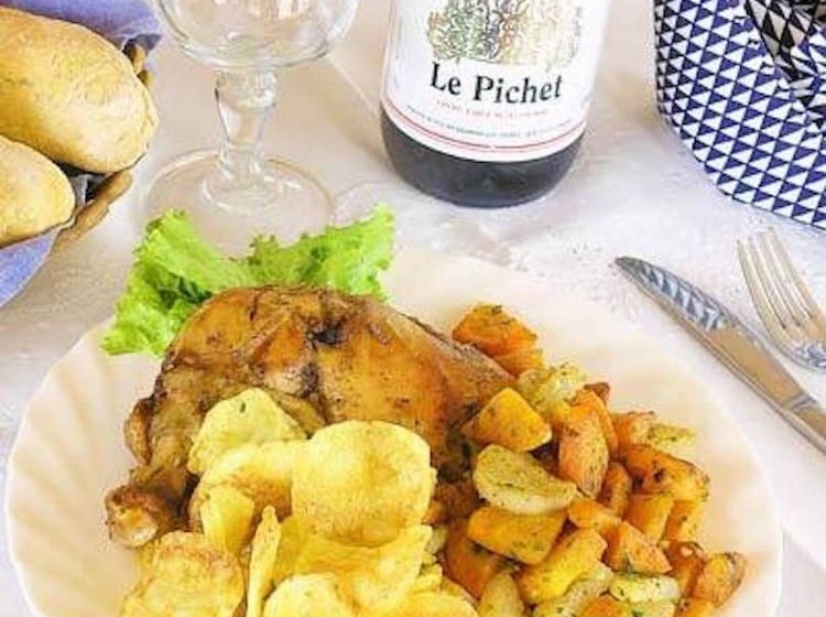 هتل Africa Strike Lodge