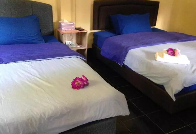 Hotelli Areeya Resort