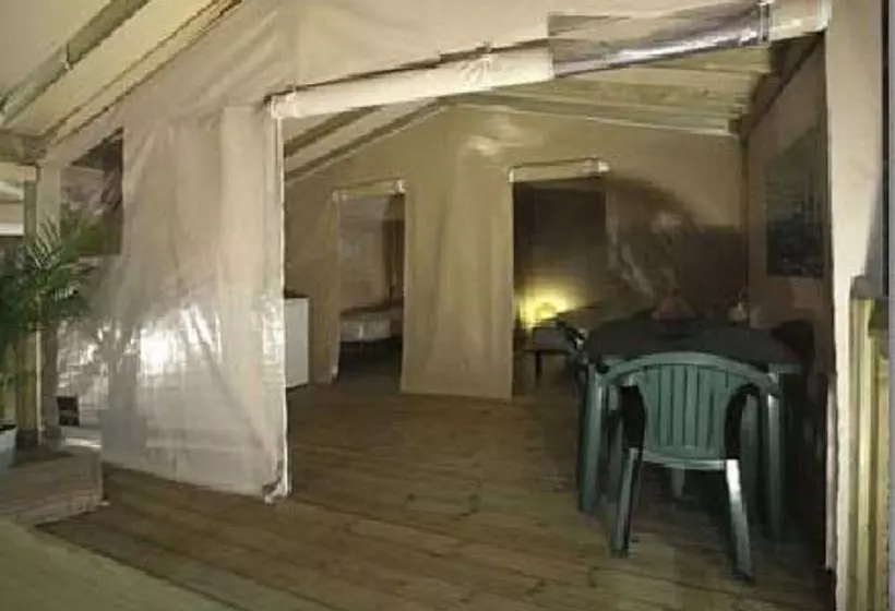 ホテル Camping Le Fort Espagnol