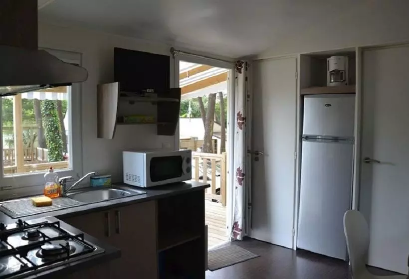 ホテル Camping Le Fort Espagnol