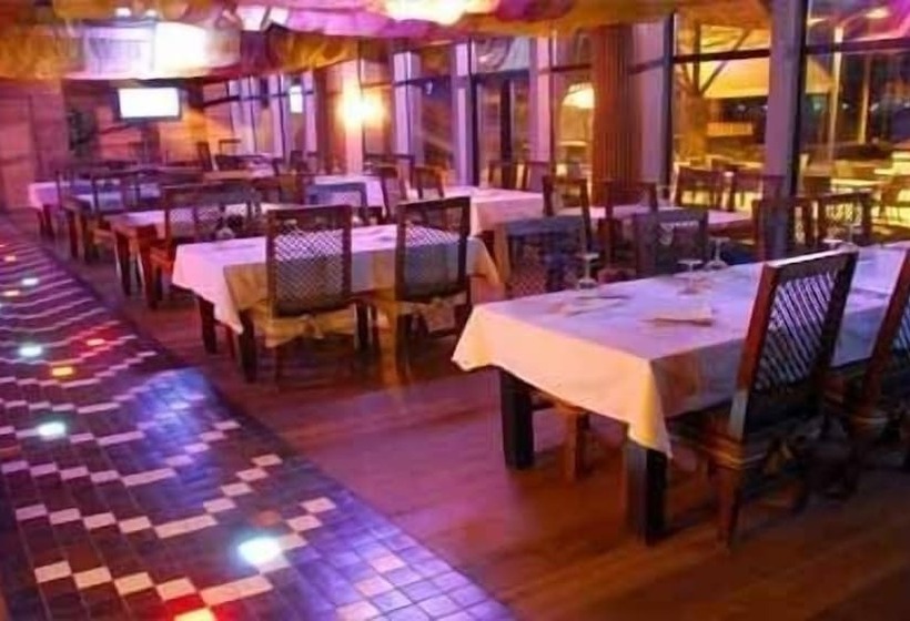 בית מלון כפרי Casablanca