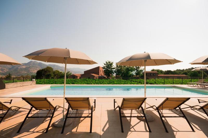 ホテル Firriato Hospitality Cavanera Etnea Resort & Wine Experience