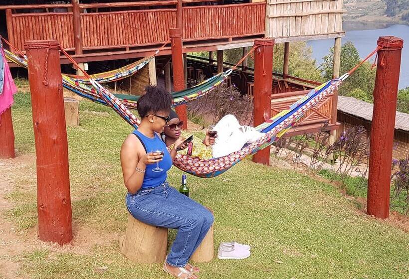 هتل Hawk S Eye Lodge Bunyonyi