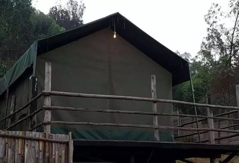 هتل Hawk S Eye Lodge Bunyonyi