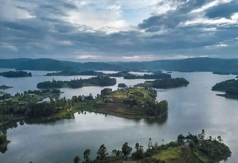 هتل Hawk S Eye Lodge Bunyonyi