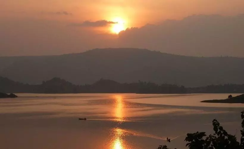 هتل Hawk S Eye Lodge Bunyonyi