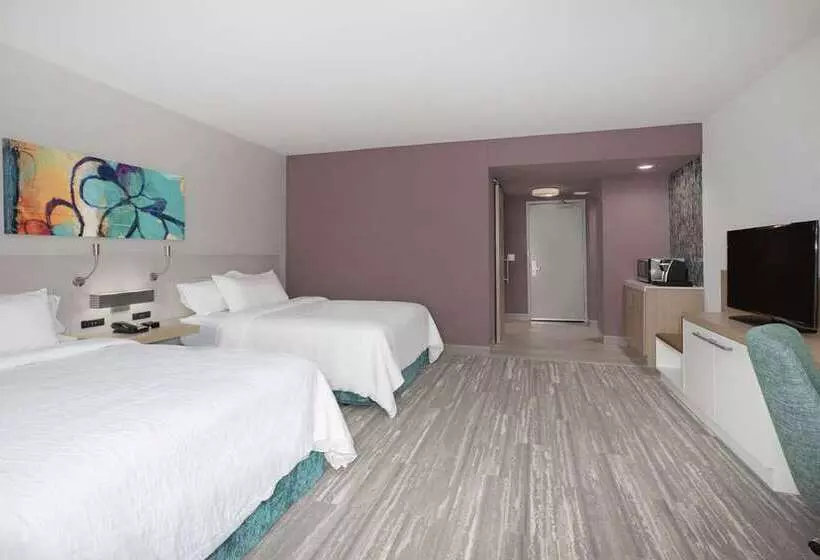 ホテル Hilton Garden Inn Omaha Aksarben Village
