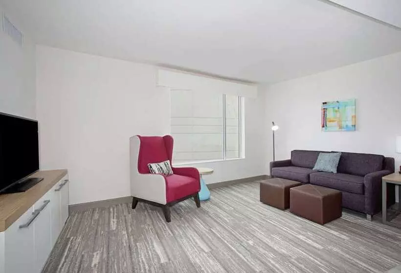 ホテル Hilton Garden Inn Omaha Aksarben Village