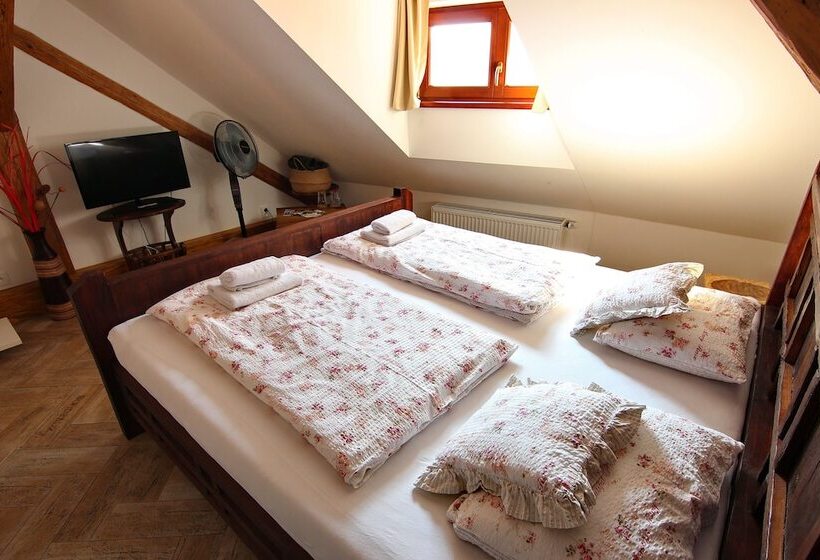 酒店 House Of Roses