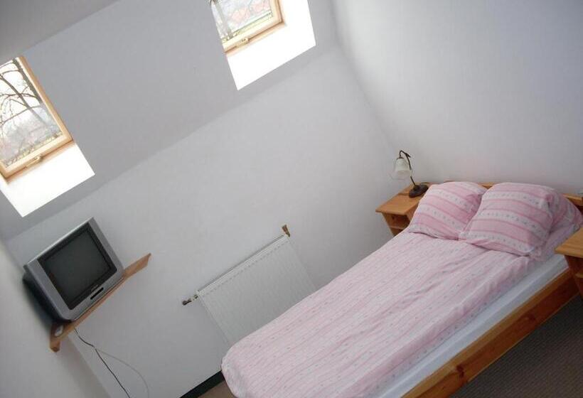 בית מלון כפרי Krokus