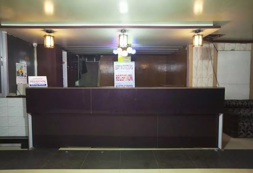 Hotelli Laziz Bay Wonder