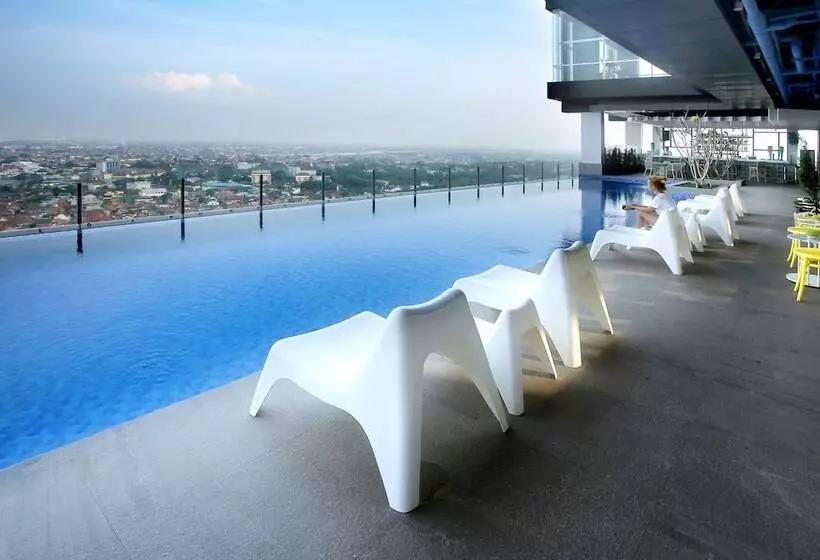 The Zuri Hotel Palembang