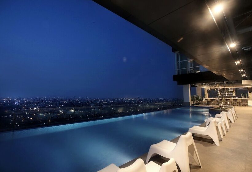 The Zuri Hotel Palembang