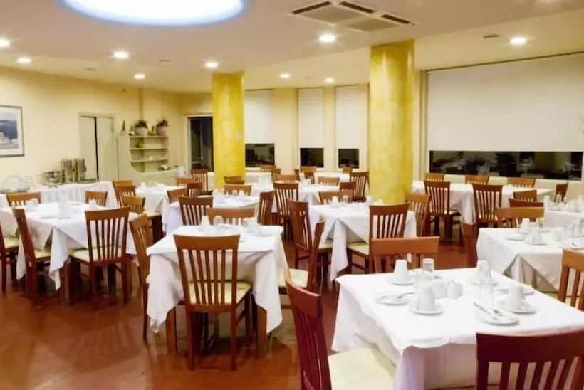 Hotelli Thomas Beach