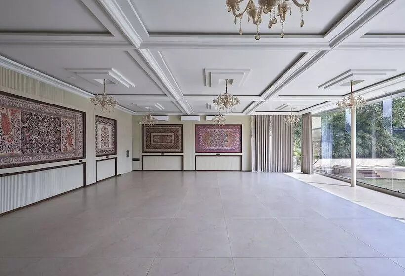 Olive Resort & Villas