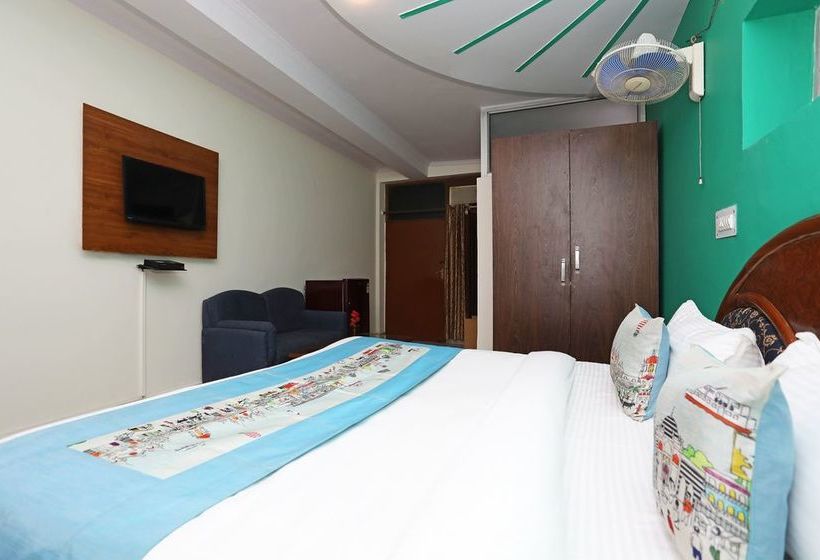 Oyo 11063 Hotel Suncity