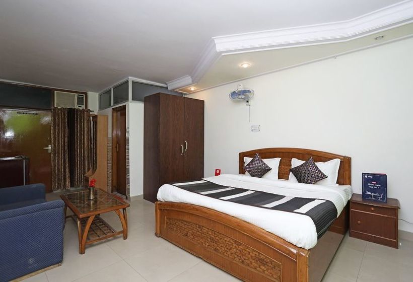 Oyo 11063 Hotel Suncity