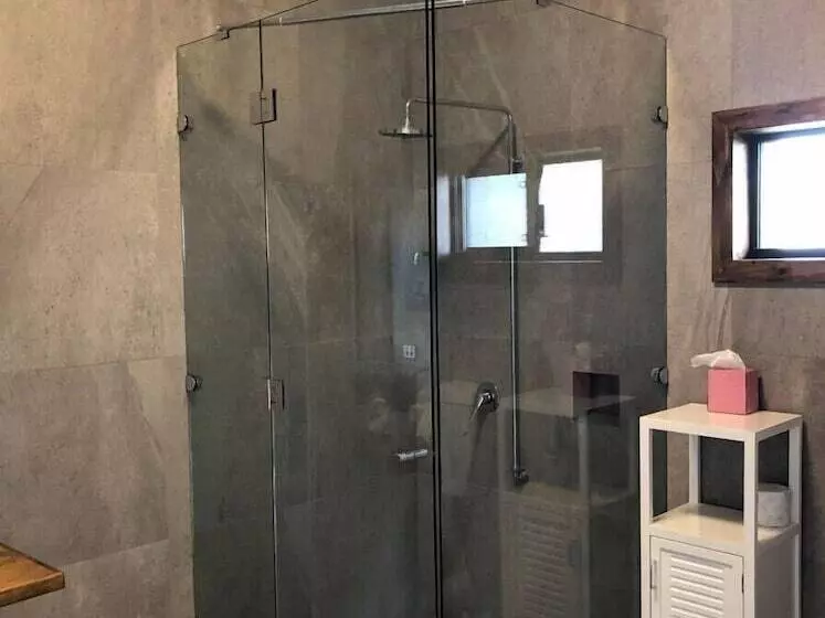 Majatalo Fairway Manor Accomodation