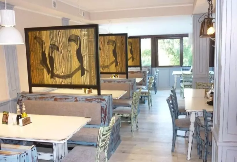 ペンション Yalta Guesthouse