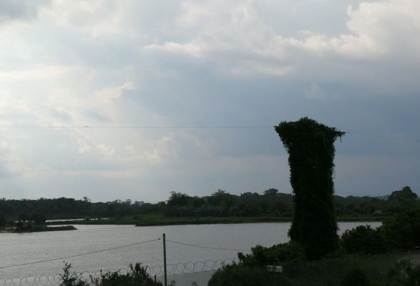 The Pines Villa 792 The Residence Kampar