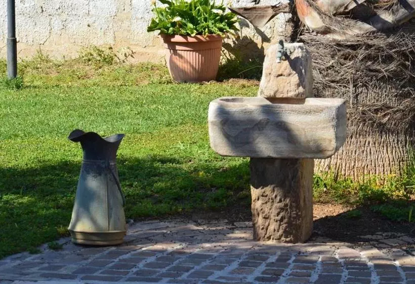 ベッドアンドブレックファースト Biblos E Mare